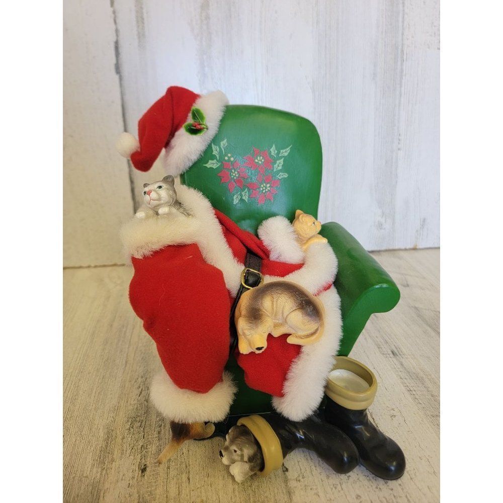 Santa Claus recliner‎ pet cat dog animal Xmas Christmas figure